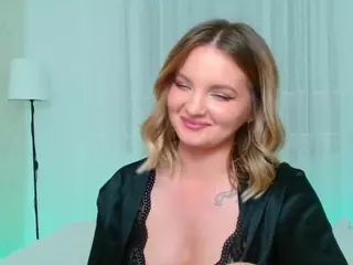 Lisa-Tease's Live Sex Cam Show