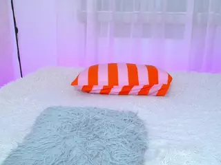 Lisa-Tease's Live Sex Cam Show