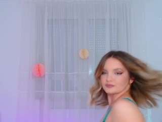 Lisa-tease