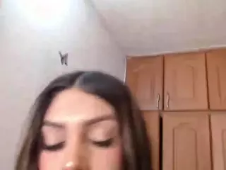geminis-xx's Live Sex Cam Show
