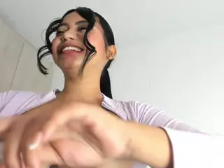 luuciana's Live Sex Cam Show