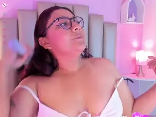 miissmegan's Live Sex Cam Show