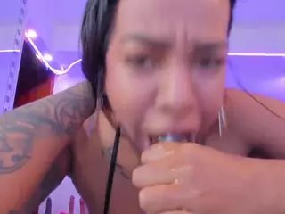 Isabel Lopez's Live Sex Cam Show