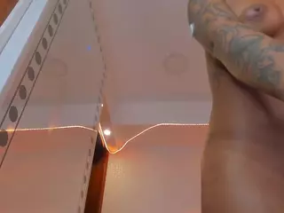 Isabel Lopez's Live Sex Cam Show