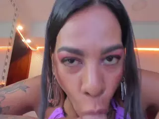 Isabel Lopez's Live Sex Cam Show