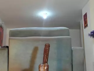 alexislondon's Live Sex Cam Show