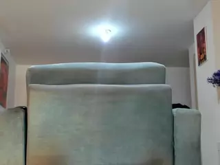 alexislondon's Live Sex Cam Show