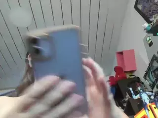 kristen_latin's Live Sex Cam Show