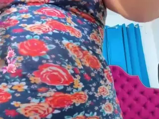 ninadee's Live Sex Cam Show