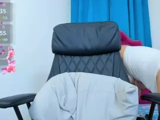 ninadee's Live Sex Cam Show