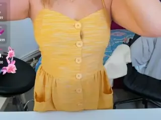 ninadee's Live Sex Cam Show