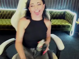dafnimon's Live Sex Cam Show