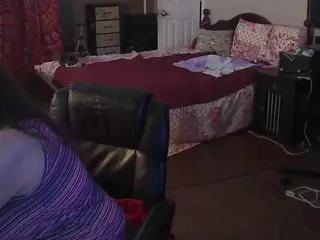 ireallysquirt's Live Sex Cam Show