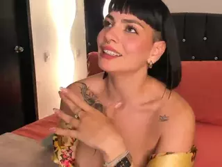 Amelie's Live Sex Cam Show