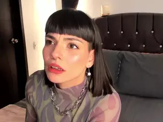 Amelie's Live Sex Cam Show