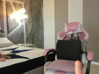 Mia wilddoll's Live Sex Cam Show