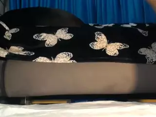 squirtyshow's Live Sex Cam Show