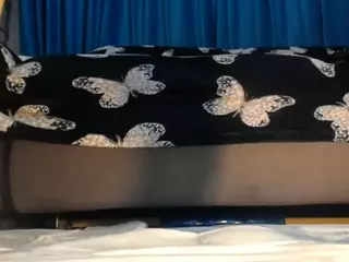 squirtyshow's Live Sex Cam Show