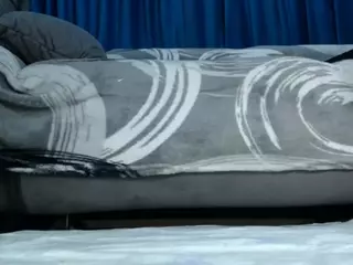 squirtyshow's Live Sex Cam Show
