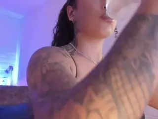 Sarah's Live Sex Cam Show