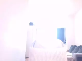 Mia's Live Sex Cam Show