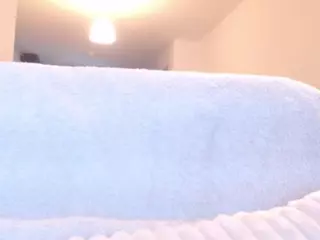 Mia's Live Sex Cam Show