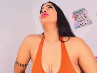 karoldiazz's Live Sex Cam Show