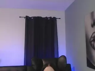 TiaBella's Live Sex Cam Show