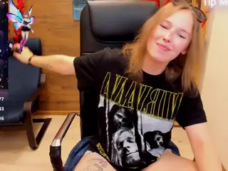 ghostly-temptation's Live Sex Cam Show