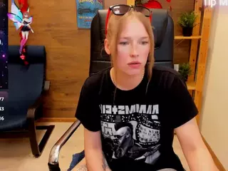 ghostly-temptation's Live Sex Cam Show