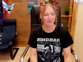 ghostly-temptation's Live Sex Cam Show