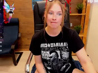 ghostly-temptation's Live Sex Cam Show