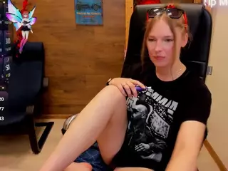 ghostly-temptation's Live Sex Cam Show