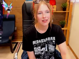 ghostly-temptation's Live Sex Cam Show