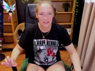 ghostly-temptation's Live Sex Cam Show