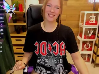ghostly-temptation's Live Sex Cam Show