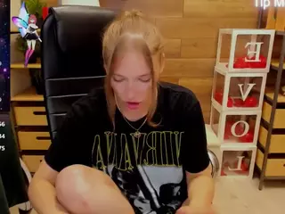 ghostly-temptation's Live Sex Cam Show