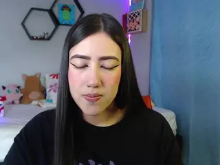 Auroraaa's Live Sex Cam Show