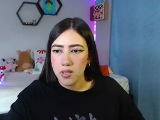 Auroraaa's Live Sex Cam Show