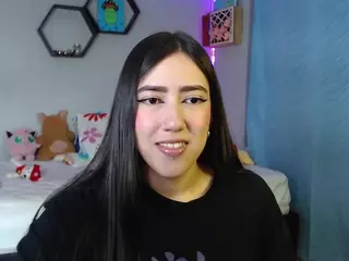 Auroraaa's Live Sex Cam Show