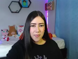 Auroraaa's Live Sex Cam Show