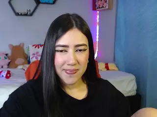 Auroraaa's Live Sex Cam Show