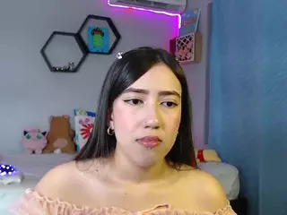 Auroraaa's Live Sex Cam Show