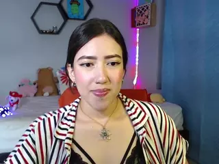 Auroraaa's Live Sex Cam Show