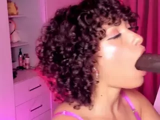 Dani-Moore's Live Sex Cam Show