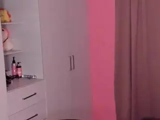 Dani-Moore's Live Sex Cam Show