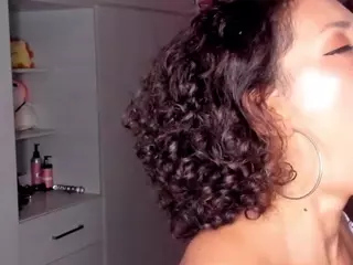 Dani-Moore's Live Sex Cam Show