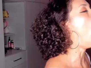 Dani-Moore's Live Sex Cam Show