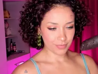 Dani-Moore's Live Sex Cam Show