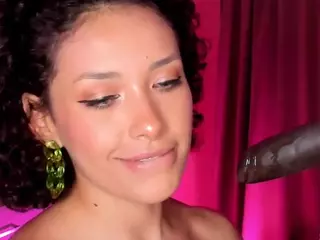 Dani-Moore's Live Sex Cam Show